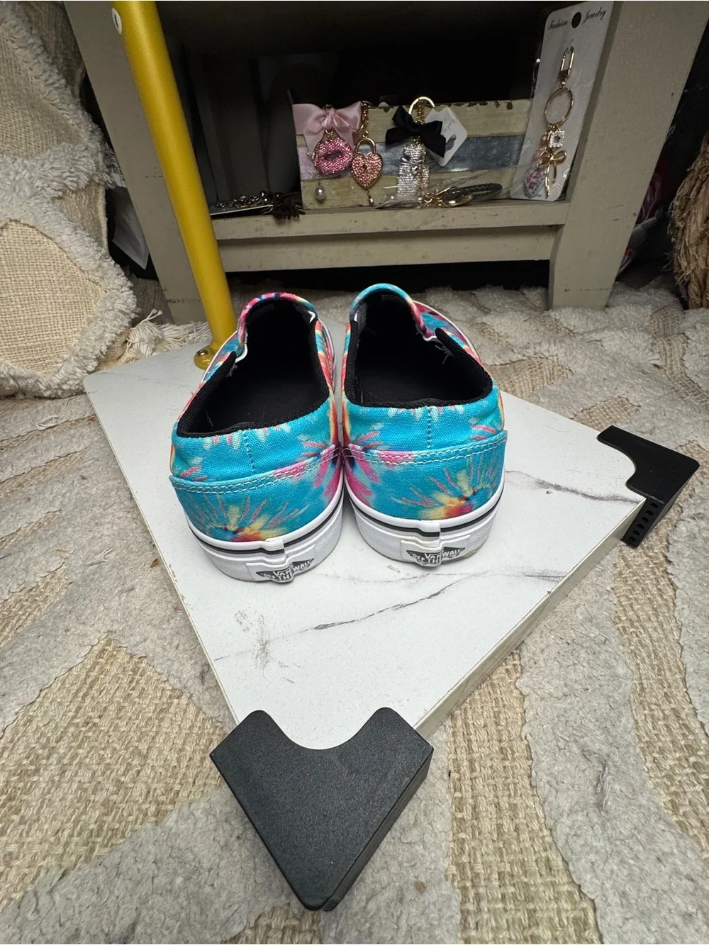 Vans womens Slip-On Tie-Dye Canvas Shoes - Blue/Pink